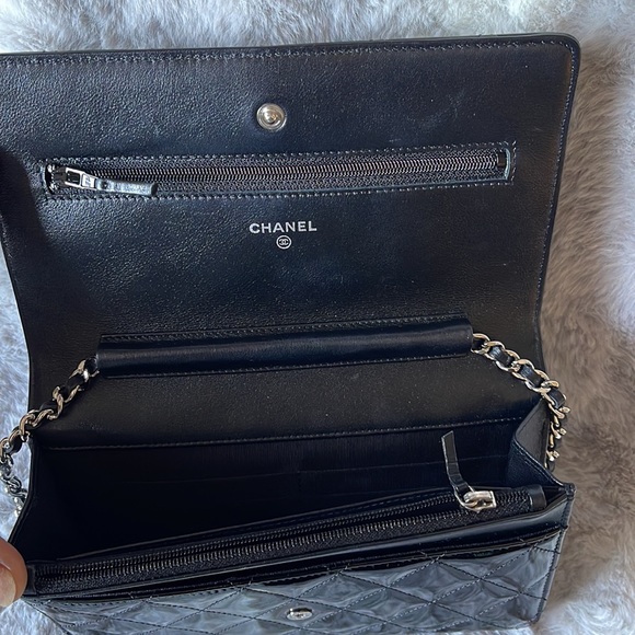 Authentic Chanel Classic Wallet On Chain - Picture 5 of 14